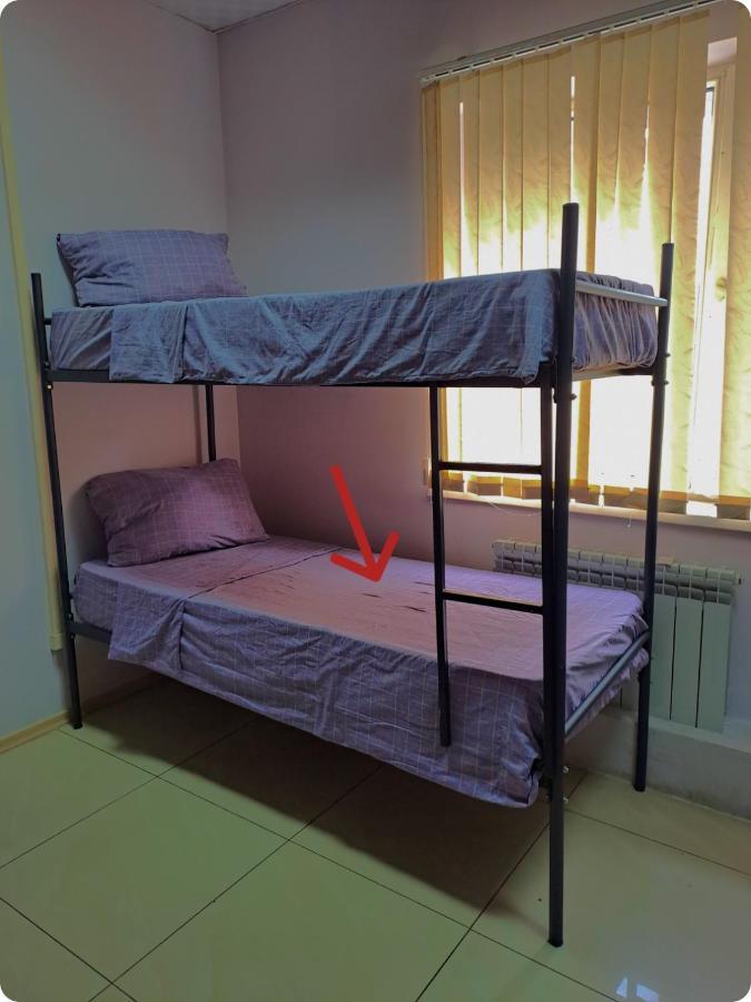 Fox Park Hostel Almaty Bagian luar foto