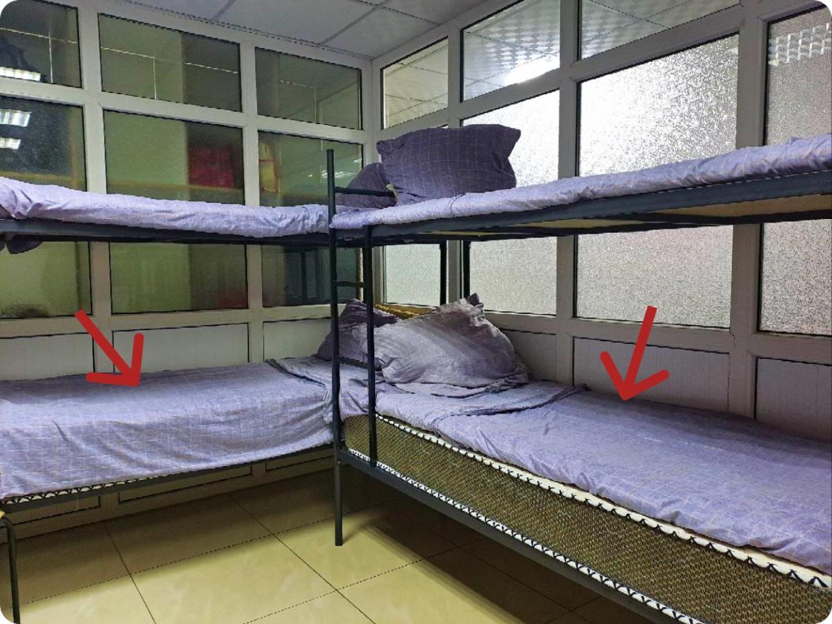 Fox Park Hostel Almaty Bagian luar foto