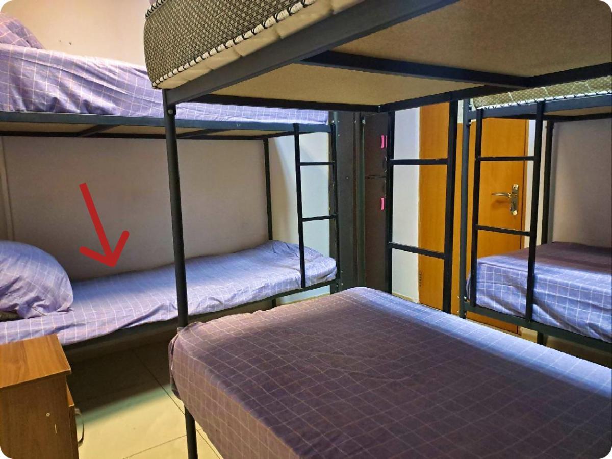 Fox Park Hostel Almaty Bagian luar foto