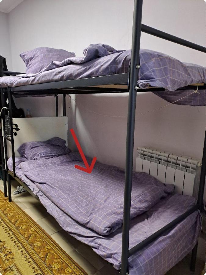 Fox Park Hostel Almaty Bagian luar foto
